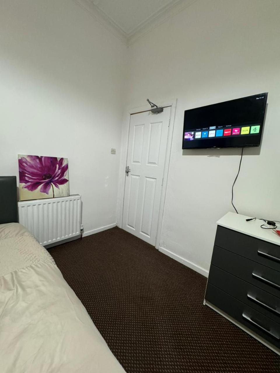 Nice Ensuite Near Cricket Ground Nottingham Bagian luar foto